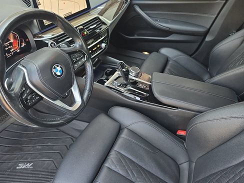 Used 2021 BMW 530i xDrive w/ Convenience Package AWD/4WD image 10