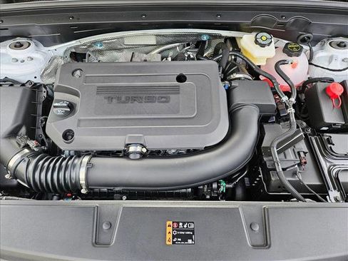 New 2026 Buick Envision Avenir image 17