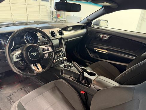 Used 2018 Ford Mustang GT w/ Equipment Group 301A RWD image 12
