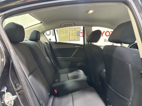 Used 2013 MAZDA MAZDA3 i Sport image 15