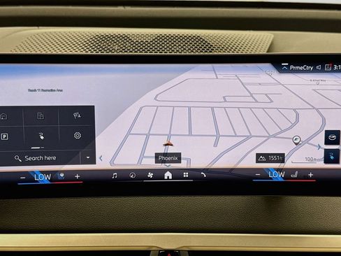 Used 2024 BMW iX xDrive50 w/ Convenience Package AWD/4WD image 14