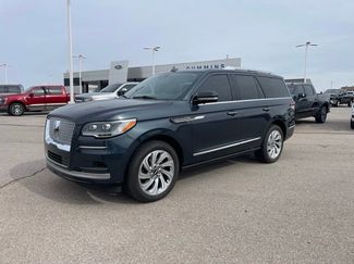 Used 2024 Lincoln Navigator Premiere video 1