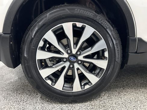 Used 2016 Subaru Outback 2.5i Limited AWD/4WD image 7