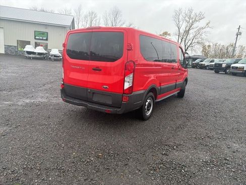 Used 2017 Ford Transit 150 XL image 8