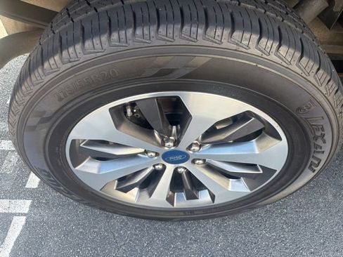 Used 2020 Ford F150 XL w/ Equipment Group 101A Mid RWD image 8