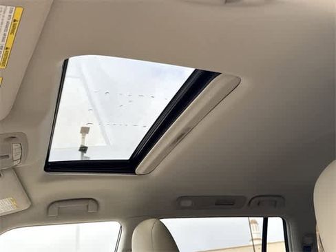 Certified 2024 INFINITI QX80 Premium Select w/ All-Season Package image 25