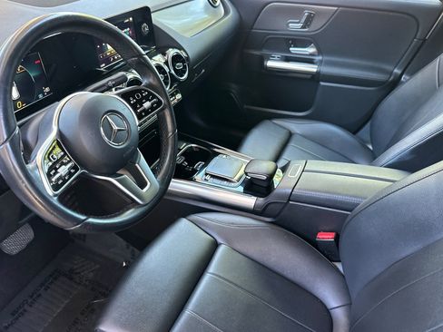 Used 2021 Mercedes-Benz GLA 250 image 4