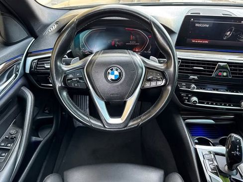 Used 2020 BMW 530i w/ Convenience Package image 16
