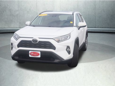 Certified 2020 Toyota RAV4 XLE w/ Convenience Package AWD/4WD image 28