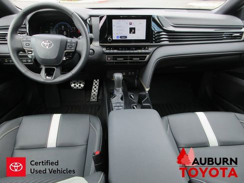 Certified 2025 Toyota Camry SE w/ Convenience Package image 23