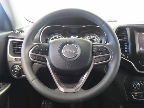 Used 2020 Jeep Cherokee Latitude Plus FWD image 9