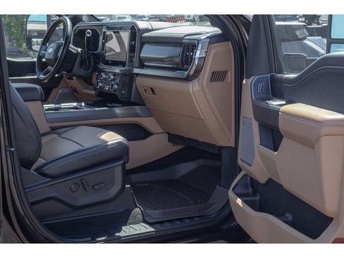 Used 2025 Ford F350 Lariat w/ Chrome Package AWD/4WD image 10