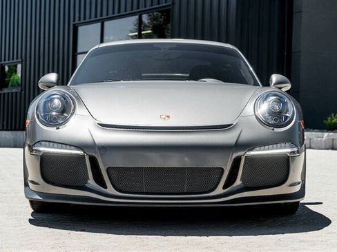 Used 2014 Porsche 911 GT3 RWD image 4