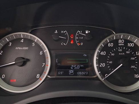 Used 2013 Nissan Sentra SL FWD image 10