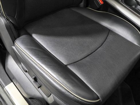 Used 2016 RAM 1500 Limited image 45