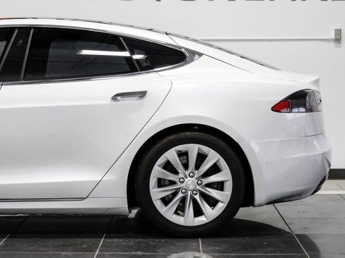 Used 2020 Tesla Model S Long Range image 14