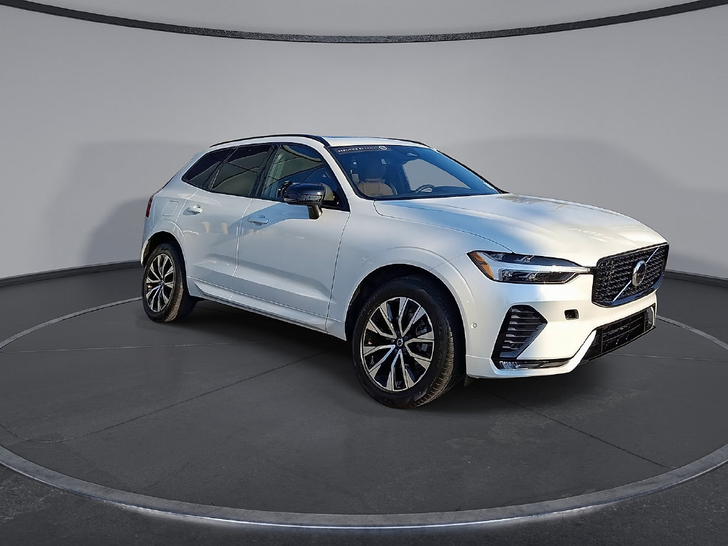 Certified 2024 Volvo XC60 B5 Plus w/ Protection Package AWD/4WD image 5