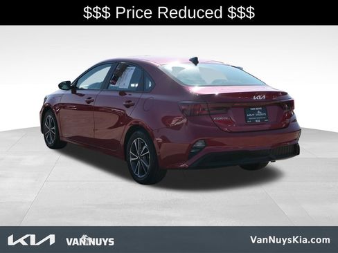 Used 2022 Kia Forte LXS image 6