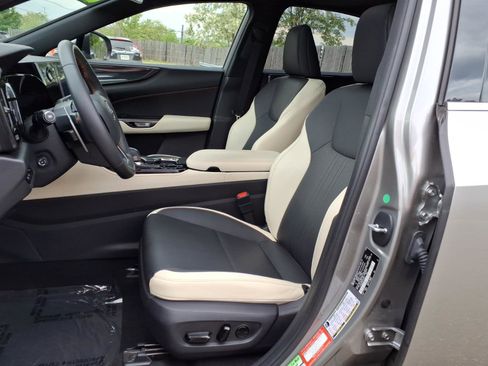 Used 2023 Lexus NX 350 AWD image 18