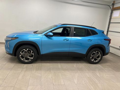 New 2026 Chevrolet Trax LT FWD image 6