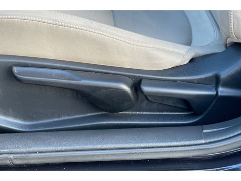 Certified 2018 Honda Civic LX image 13