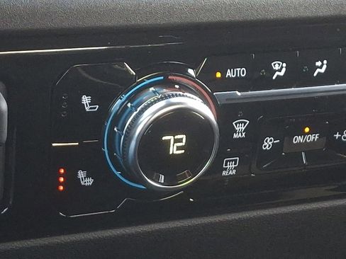 New 2026 GMC Sierra 1500 Elevation image 23