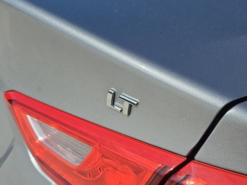 Used 2024 Chevrolet Malibu LT FWD image 6