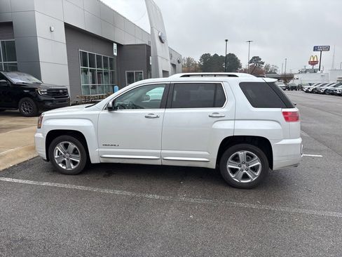 Used 2016 GMC Terrain Denali image 2