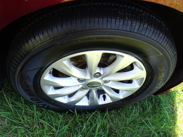 Used 2020 Chrysler Pacifica Touring-L FWD image 29