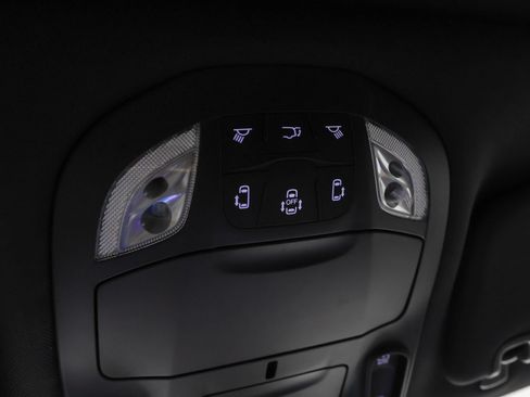 Used 2023 Chrysler Pacifica Limited w/ S Appearance Package FWD image 35