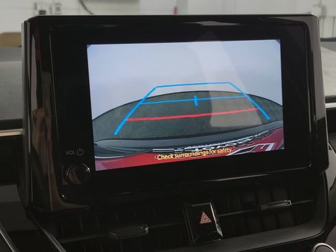 Used 2026 Toyota Corolla LE image 20