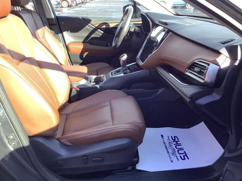 Used 2025 Subaru Outback Touring XT image 7