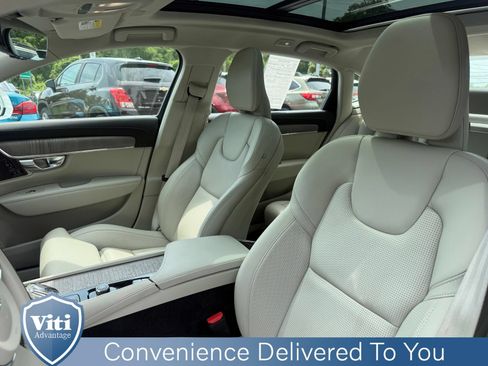Certified 2023 Volvo S90 B6 Ultimate w/ Protection Package Premier AWD/4WD image 18