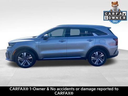 Used 2023 Kia Sorento SX Prestige w/ Panoramic Sunroof Package AWD/4WD image 4
