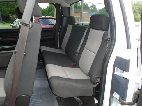 Used 2009 Chevrolet Silverado 1500 LS RWD image 8