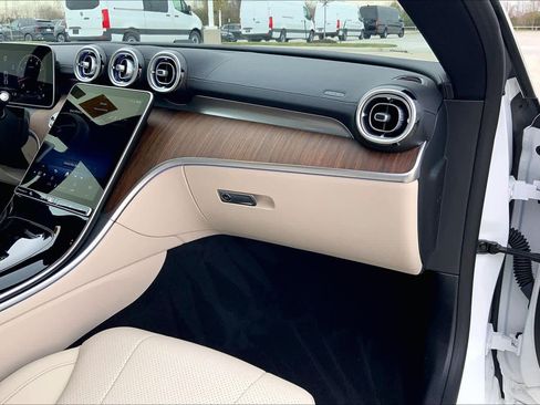 Used 2024 Mercedes-Benz CLE 300 CLE 300 image 17