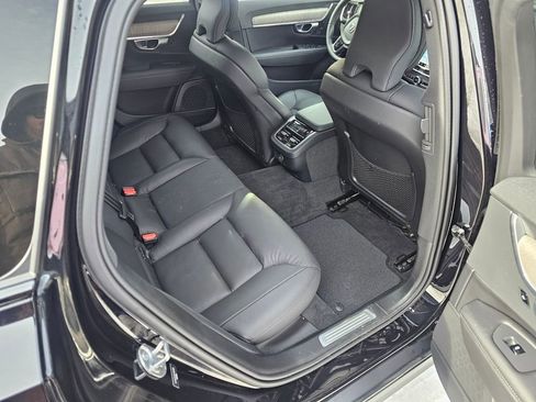 Certified 2024 Volvo V90 B6 Cross Country Plus image 9