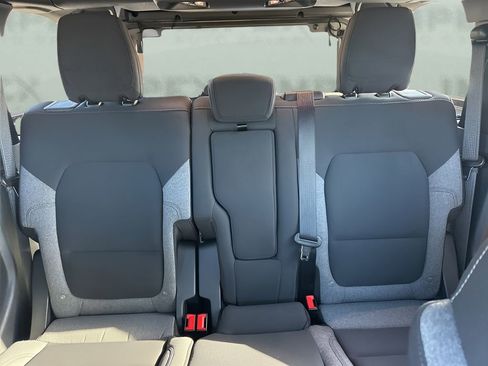 Used 2025 Ford Bronco Big Bend image 10