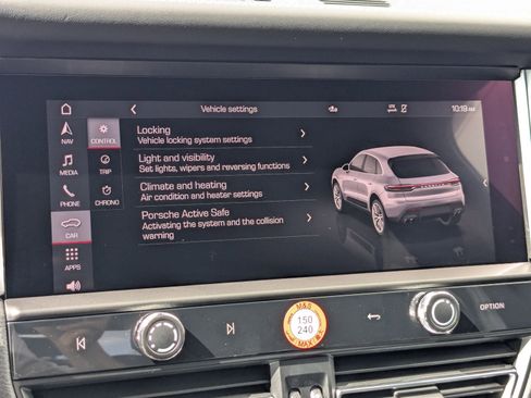 New 2025 Porsche Macan S image 18