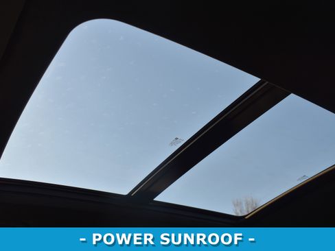 Used 2023 Chevrolet Blazer Premier image 21