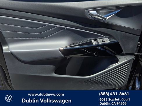 Certified 2023 Volkswagen ID.4 Pro S RWD image 10