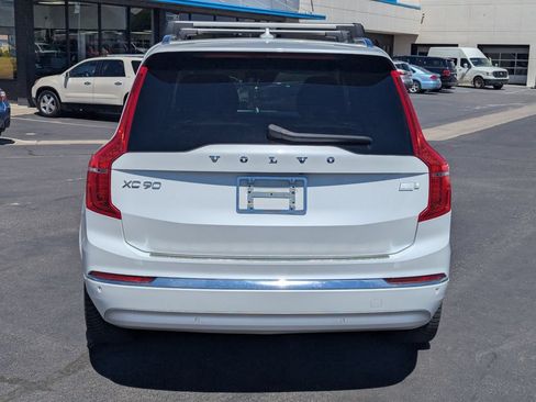 Used 2022 Volvo XC90 T8 Inscription AWD/4WD image 6