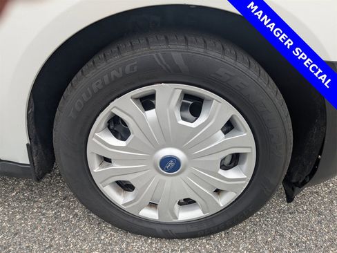 Used 2022 Ford Transit Connect XL image 11