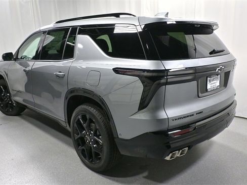 New 2026 Chevrolet Traverse RS image 7