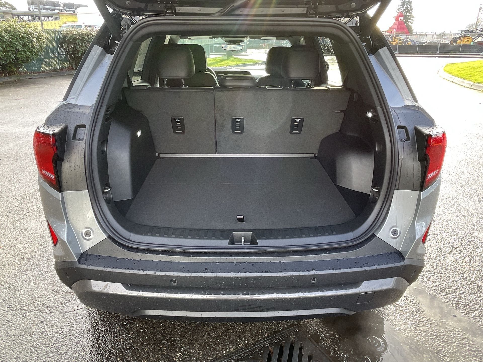 New 2026 GMC Terrain Elevation w/ Elevation Premium Package AWD/4WD image 58