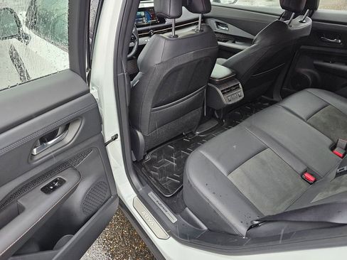 Certified 2023 Nissan Ariya AWD image 9