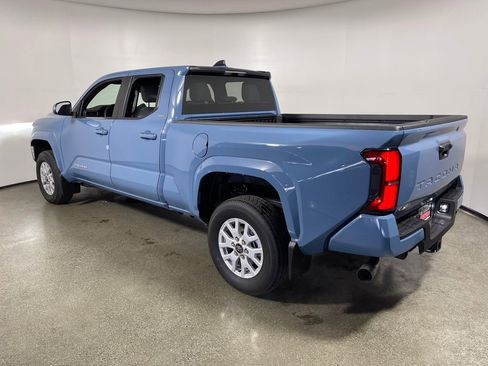 New 2026 Toyota Tacoma SR5 image 5