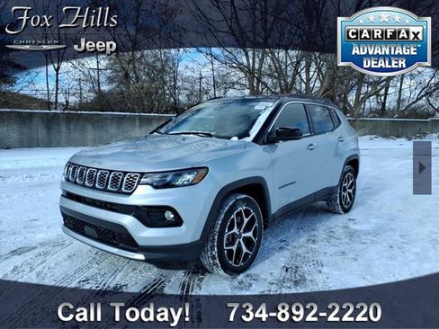 Used 2026 Jeep Compass Limited image 3