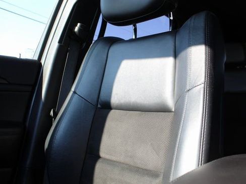 Used 2021 Jeep Grand Cherokee Laredo X image 25