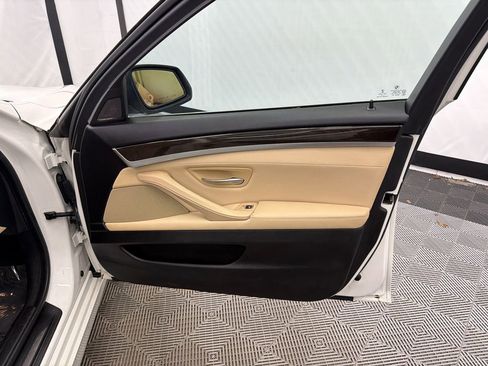 Used 2016 BMW 535i Sedan image 15